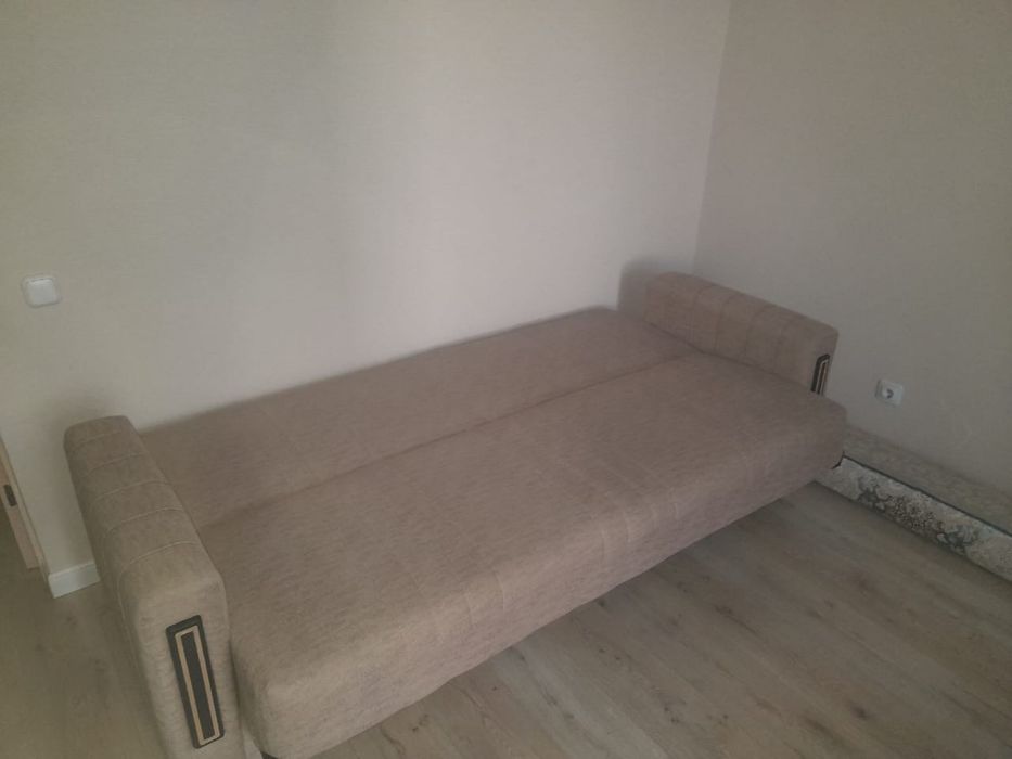 Продам новый диван