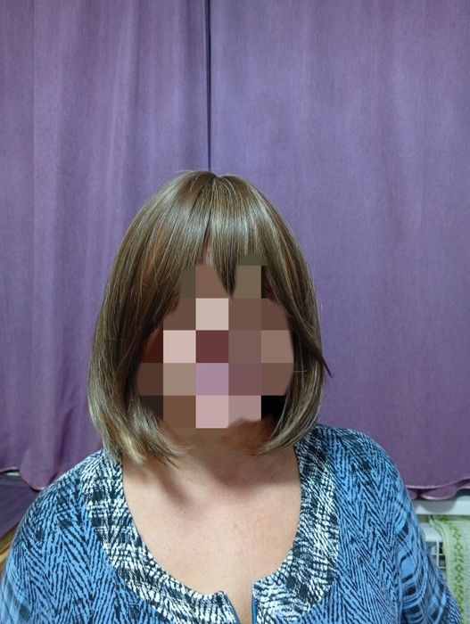 Продаю новые парики (4 штуки)