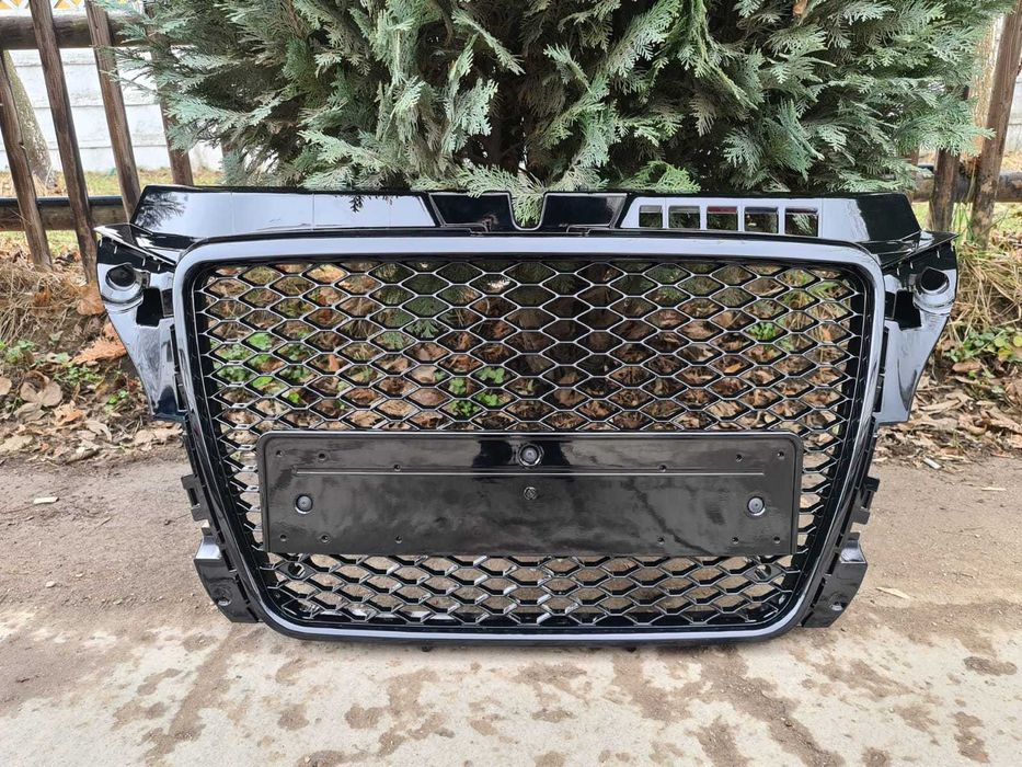 Grila pentru Audi A3 8P Facelift (2007-2012) RS Design Negru Lucios