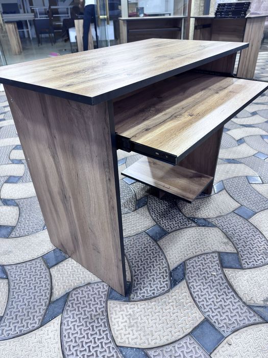 Парта стол компютер учун