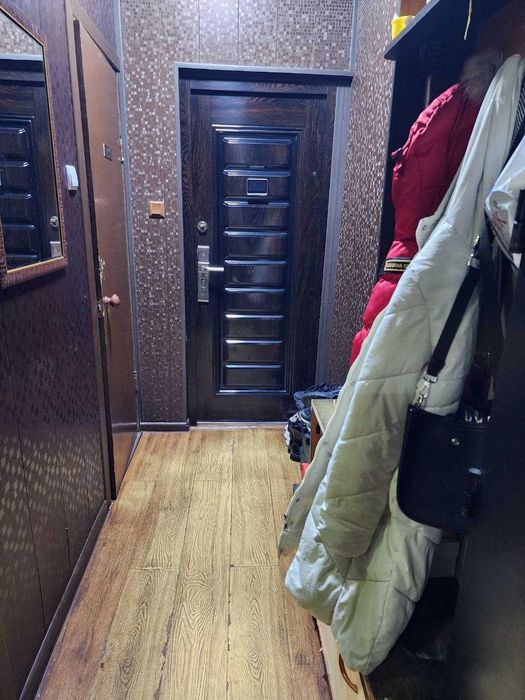 СРОЧНО! Продаётся двухкомнатная квартира