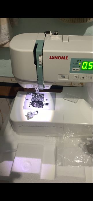 Швейная машина Janome HD 6130