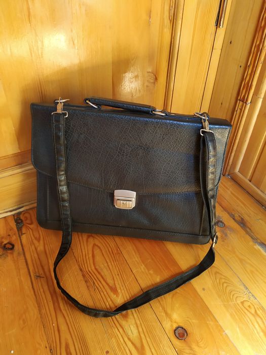 Сумки, портфель для учащихся и студентов