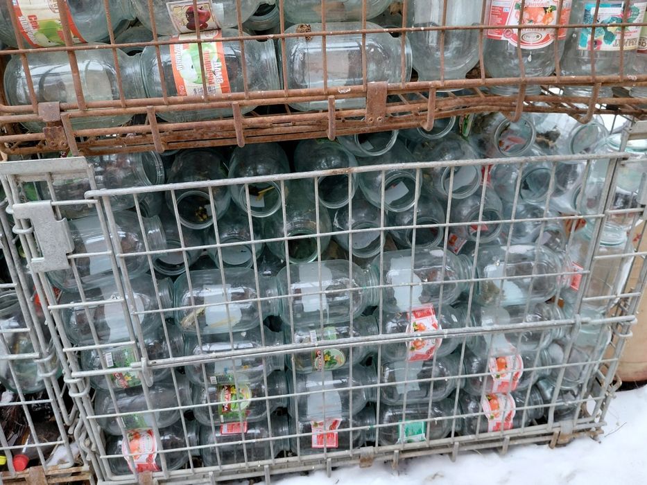 Продам банки 2 литровые новые