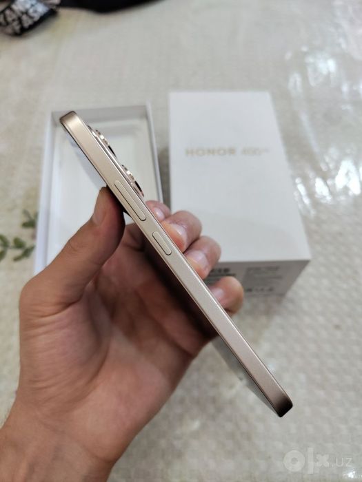 Honor 400 8/256gb