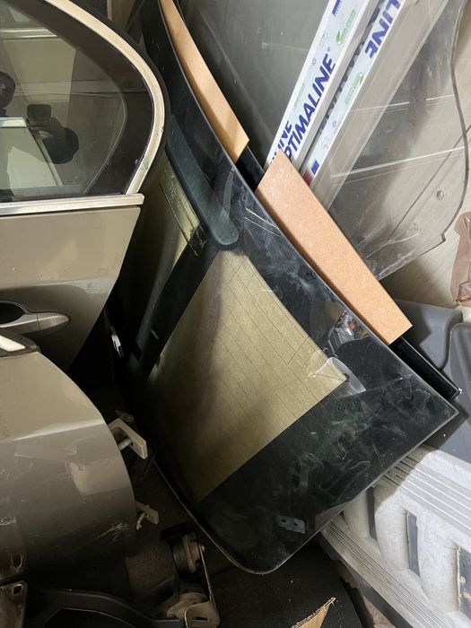 Luneta/geam spate bmw e60