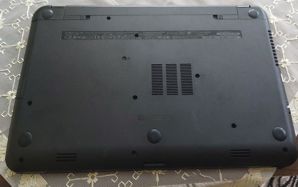 Лаптоп HP 250 G3