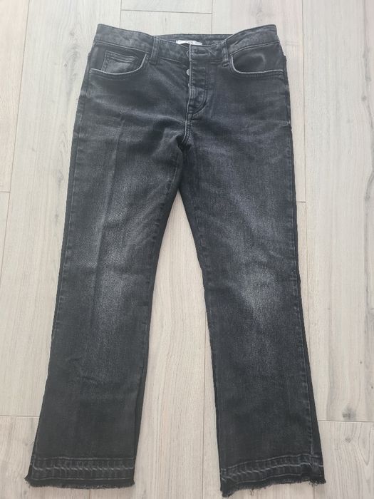 Blugi Zara noi, fără etichetă.