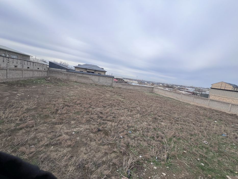 Qibray tumanidan quruq yer