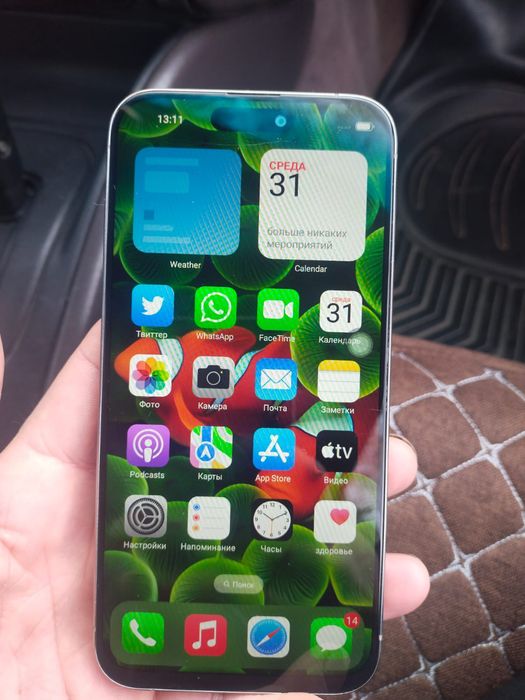 Продам 2 телефона за 15000