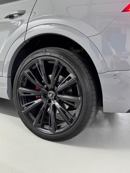 Audi Q8 competition plus s line