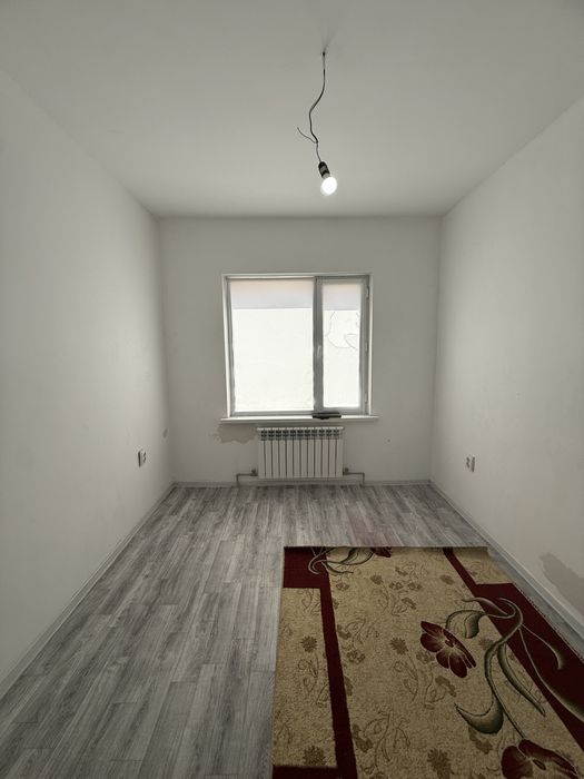 15мкр 1эт 2ком продается