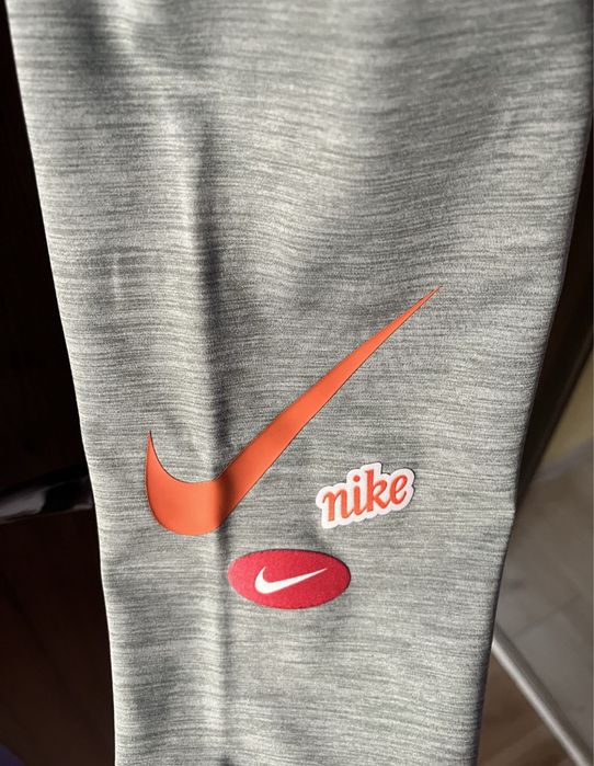 Нови дамски клинове Nike