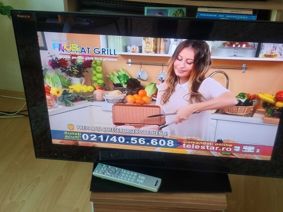 Sony TV LCD KDL 32NX500