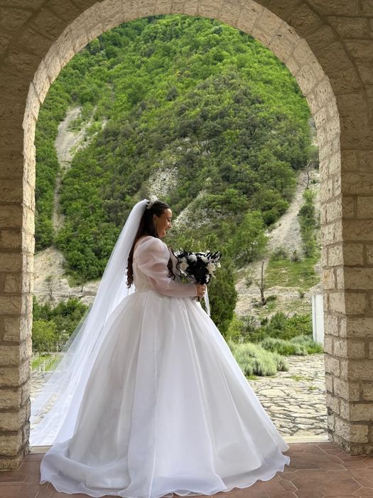 Vanzare rochie mireasa + voal