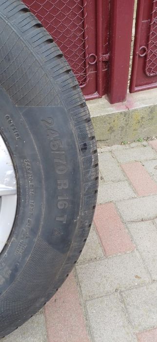 De vânzare roți VW Amarok