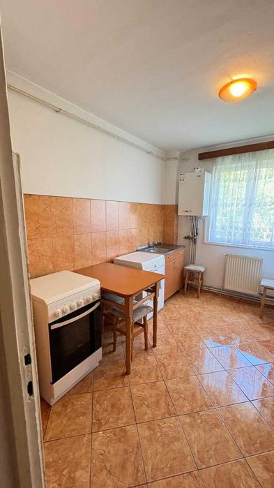 Vând apartament 2 camere