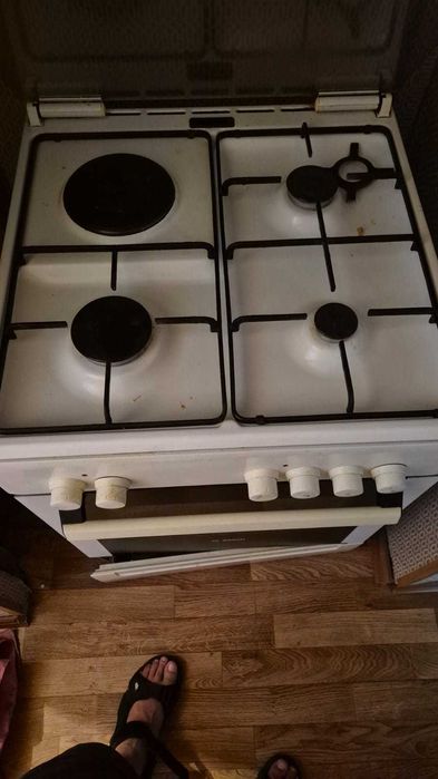 Газовая плита...