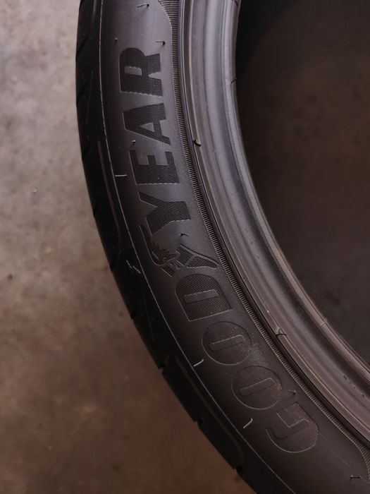 225 45 R18 255 40 R18  vara RFT * Anvelope Cauciucuri Goodyear BMW  7mm