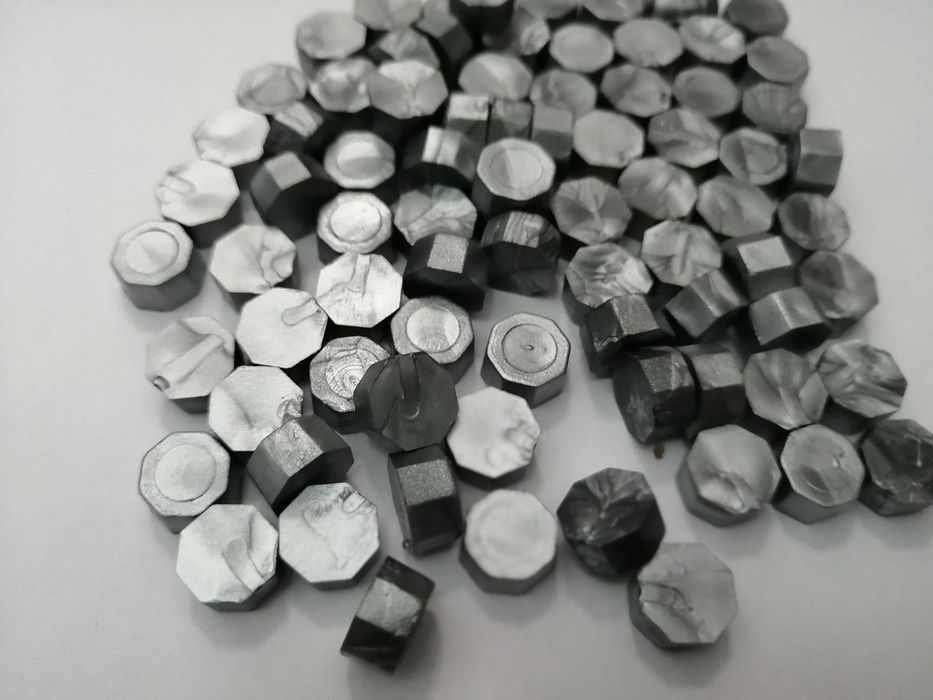 Сургуч в гранулах