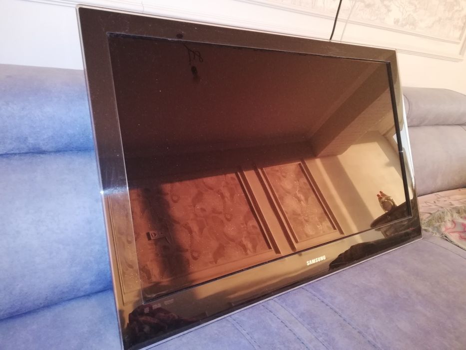 Телевизор Samsung