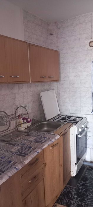 garsoniera de vanzare