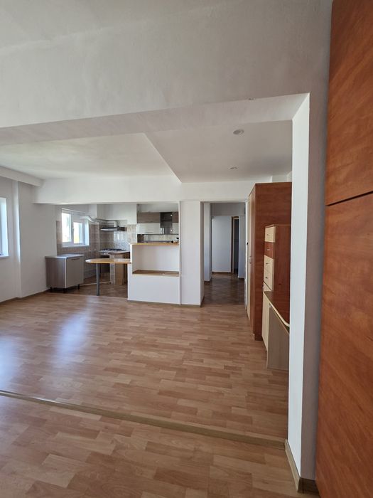 Apartament 3 camere Pantelimon-Morarilor