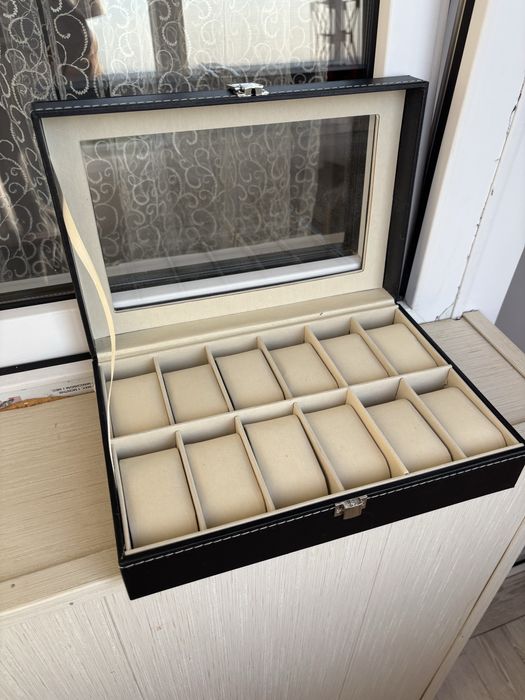 кейс для часов 12слот