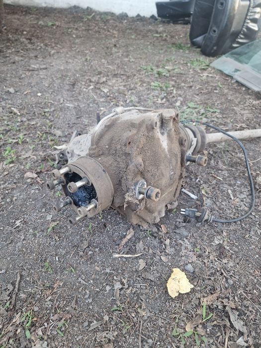 Продам редуктор мерс 124