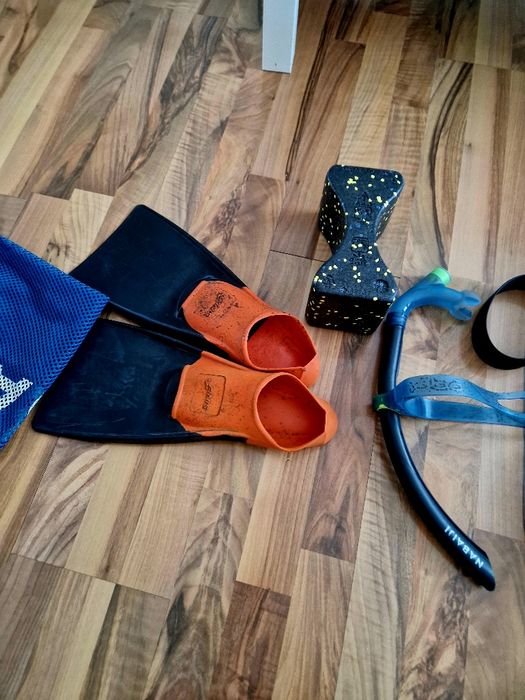 Labe, pluta, tub si plutitor inot