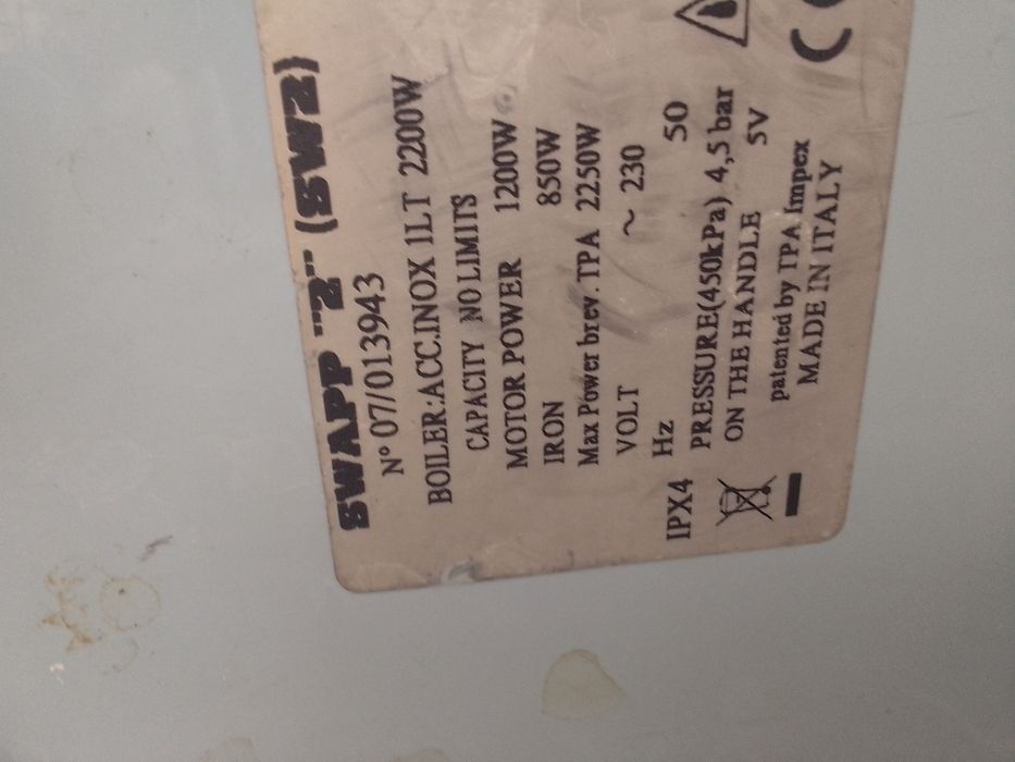 Vând aspirator cu injecție,abur