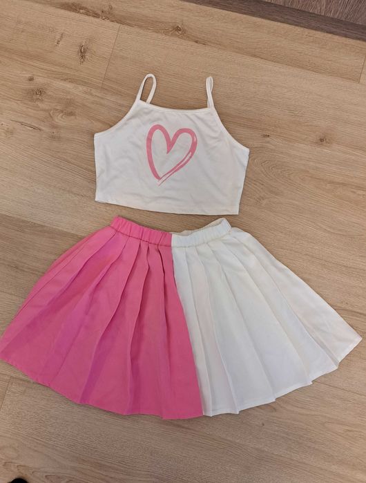 Комплекти за модерни танци детски за 9-10 год.