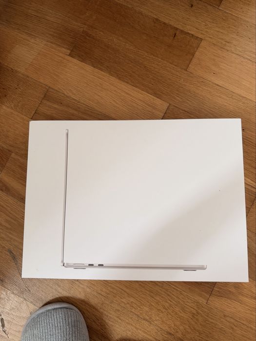 MacBook Air 13, M5, nou, 1TB, 24GB