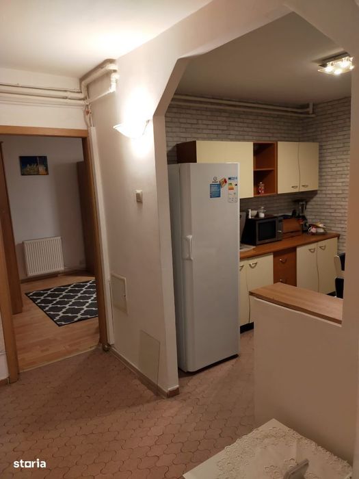 Apartament 3 camere, decomandat | Liber | metrou Eroii Revolutiei |