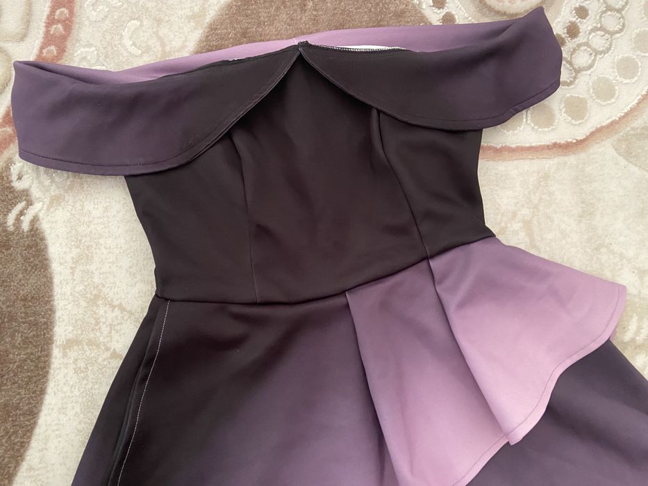 Елегантна рокля