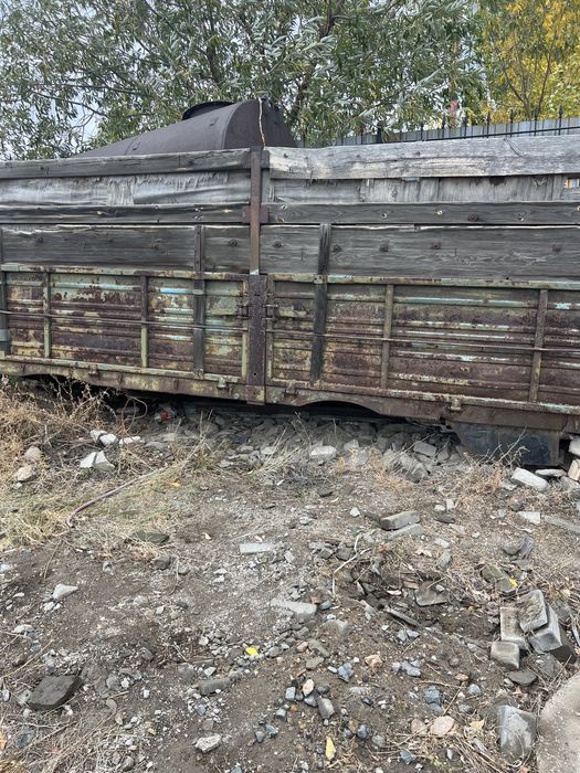 Продам бортовой кузов маза