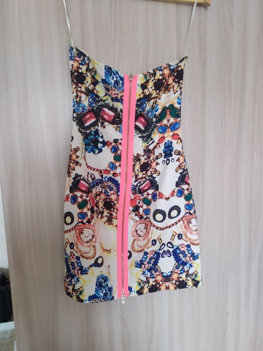 Платья для стройной девушки