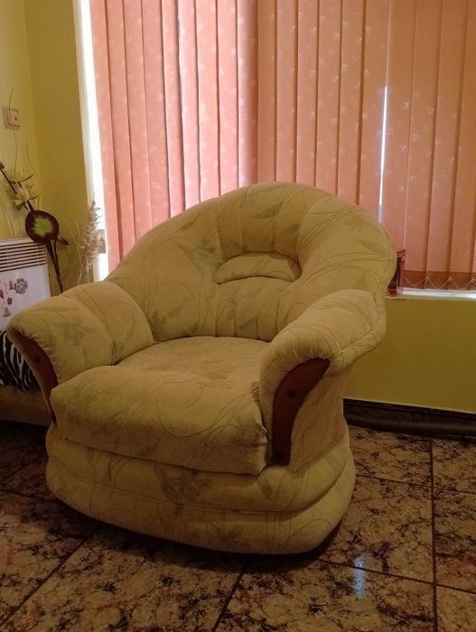 Продавам почти неизползван фотьойл