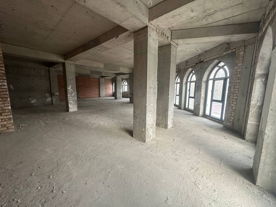 Продается 5ти ком квартира, ЖК Узбегим, ор-р: ул. Бабура, 176м²