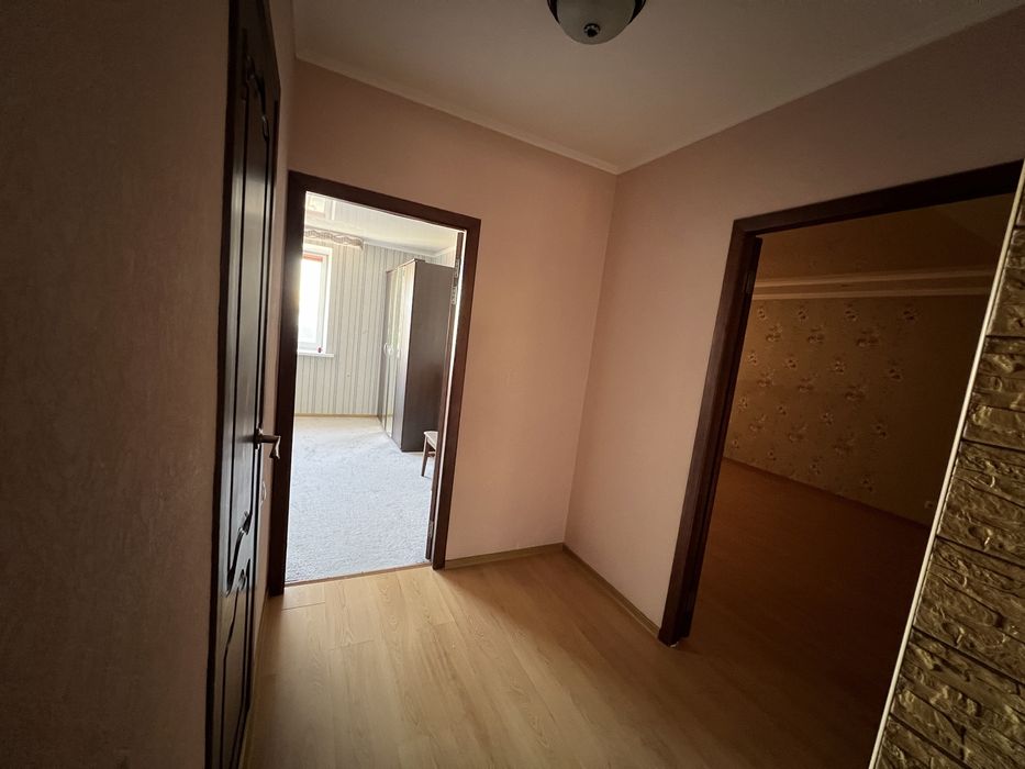 Жамбыла 200, 3-ком. Кв.