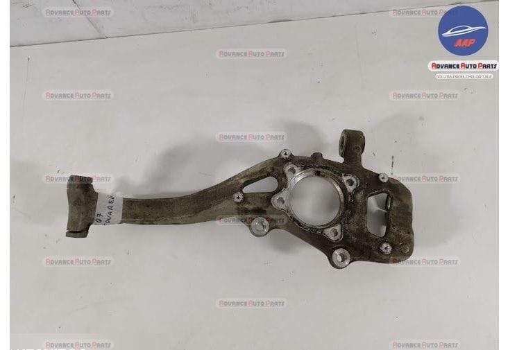 Оригинален десен носач / Original desен nosach Audi Q7 4M Оригинален д