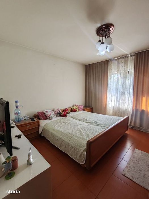 Casa individuala, 170 mp, curte 683 mp, zona Orasul Vechi