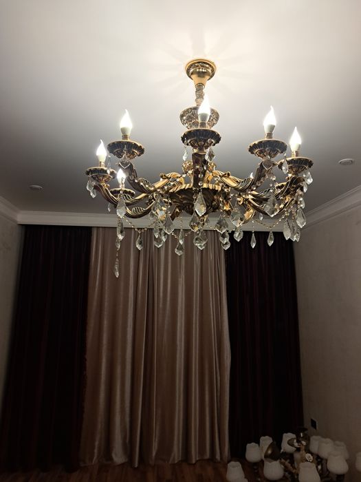 Продам люстры бу