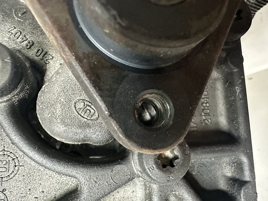 Насос ГУР БМВ (Е46) BMW (E46) гидроусилитель руля