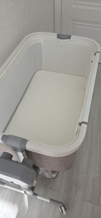 Кроватка/люлька для малыша