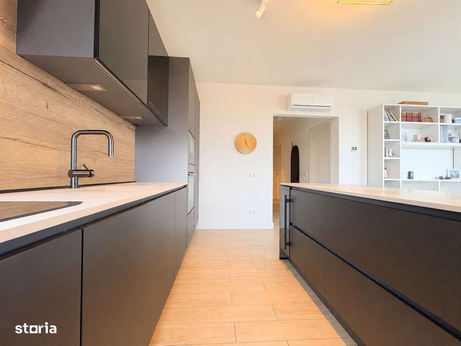 Apartament modern, luminos, cu vedere panoramică superbă asupra orașul