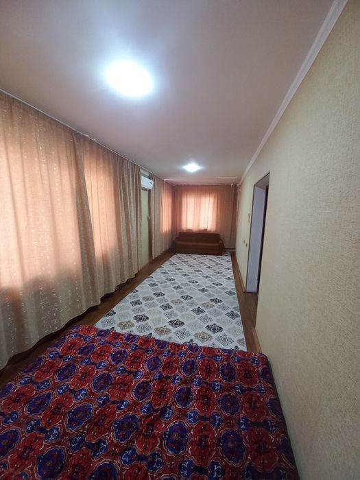 Домбиробод 7.22-соток Углаваой 4-хона 2-балкон 2-СанУзел Участок