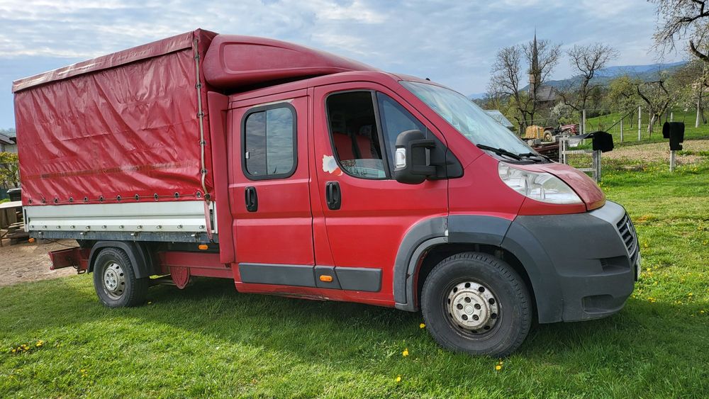 Fiat Ducato 2.3, 2009, 7 locuri + Marfa, Lada si Prelata . Vând Schimb Variante