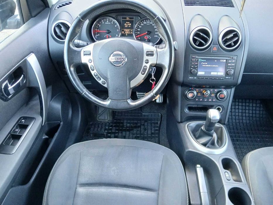 Nissan QashQai 1,6 benzină Euro 5,IMPECABILĂ