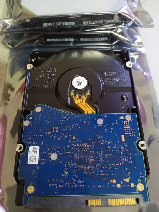 Твърд диск Hard disk drive SAS HGST Ultrastar He6 6TB